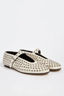 BALLERINE AVEC CLOUS