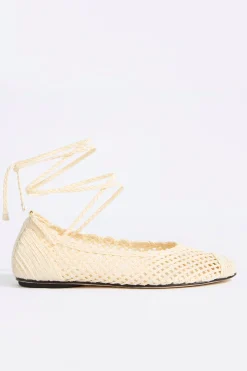 BALLERINE EN MACRAMÃ
