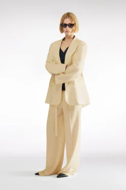 BLAZER Ã SIMPLE BOUTONNAGE