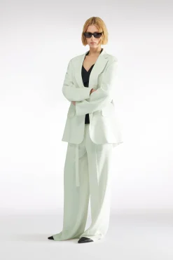 BLAZER Ã SIMPLE BOUTONNAGE