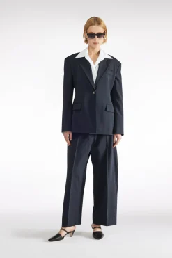 BLAZER EN TOILE DE LAINE Ã SIMPLE BOUTONNAGE
