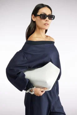 BLOUSE Ã ÃPAULES OUVERTES