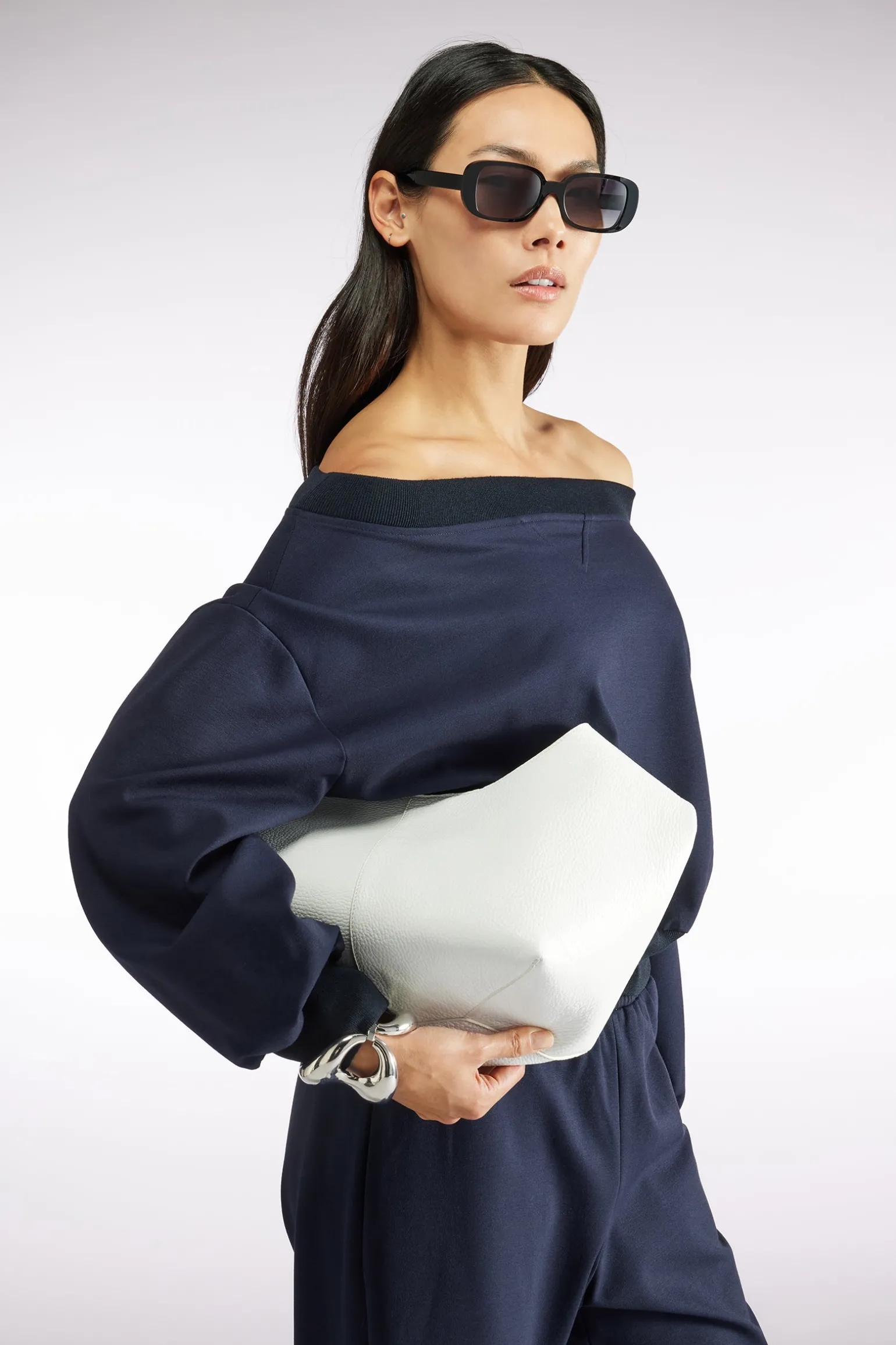 BLOUSE Ã ÃPAULES OUVERTES