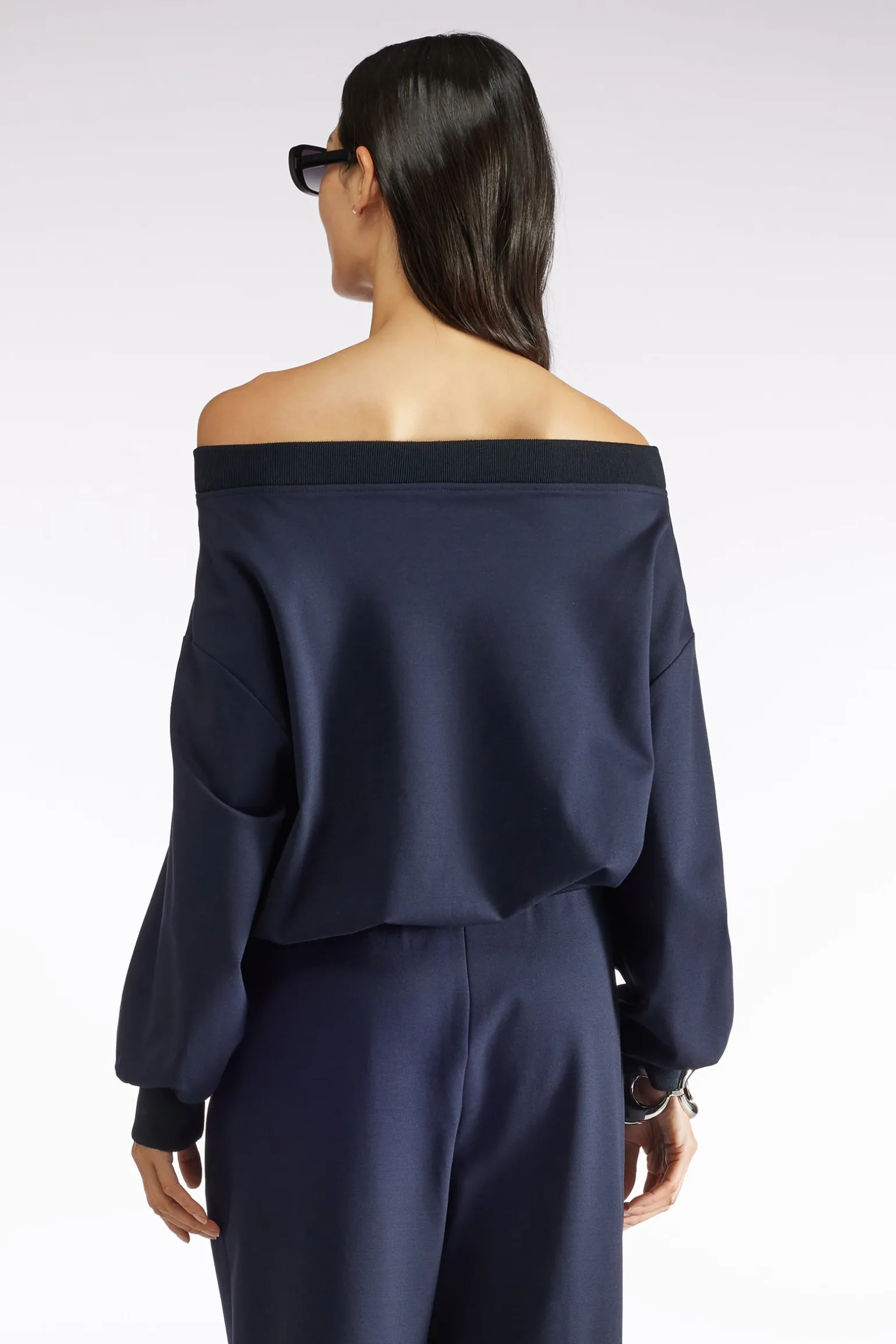 BLOUSE Ã ÃPAULES OUVERTES