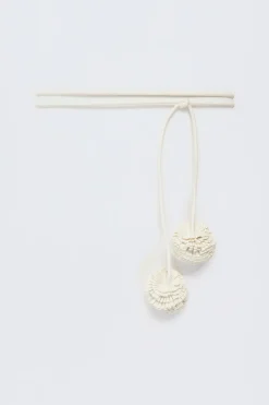 CEINTURE Ã POMPON
