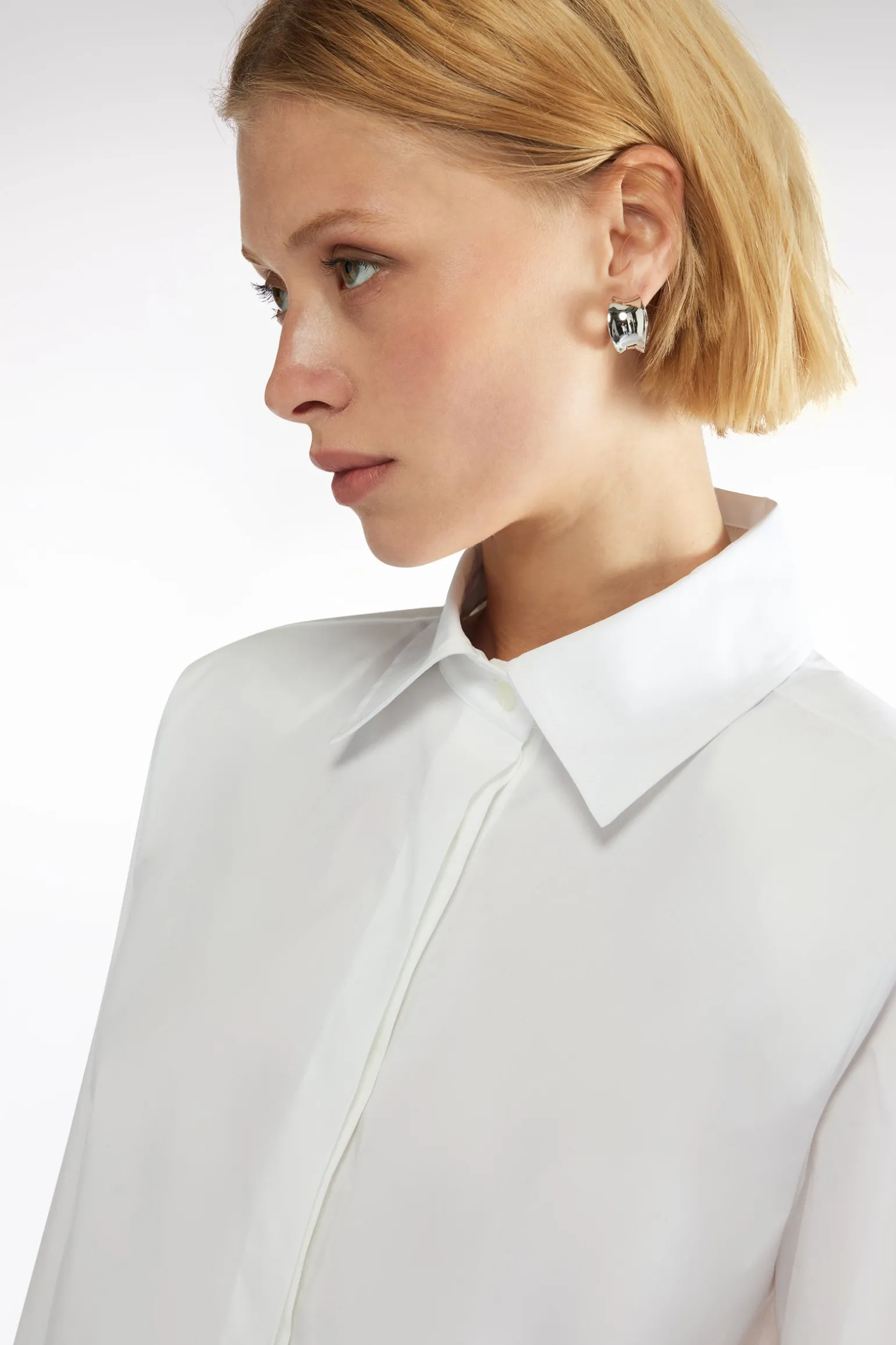 CHEMISE AVEC CORDON