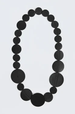 COLLIER Ã POIS