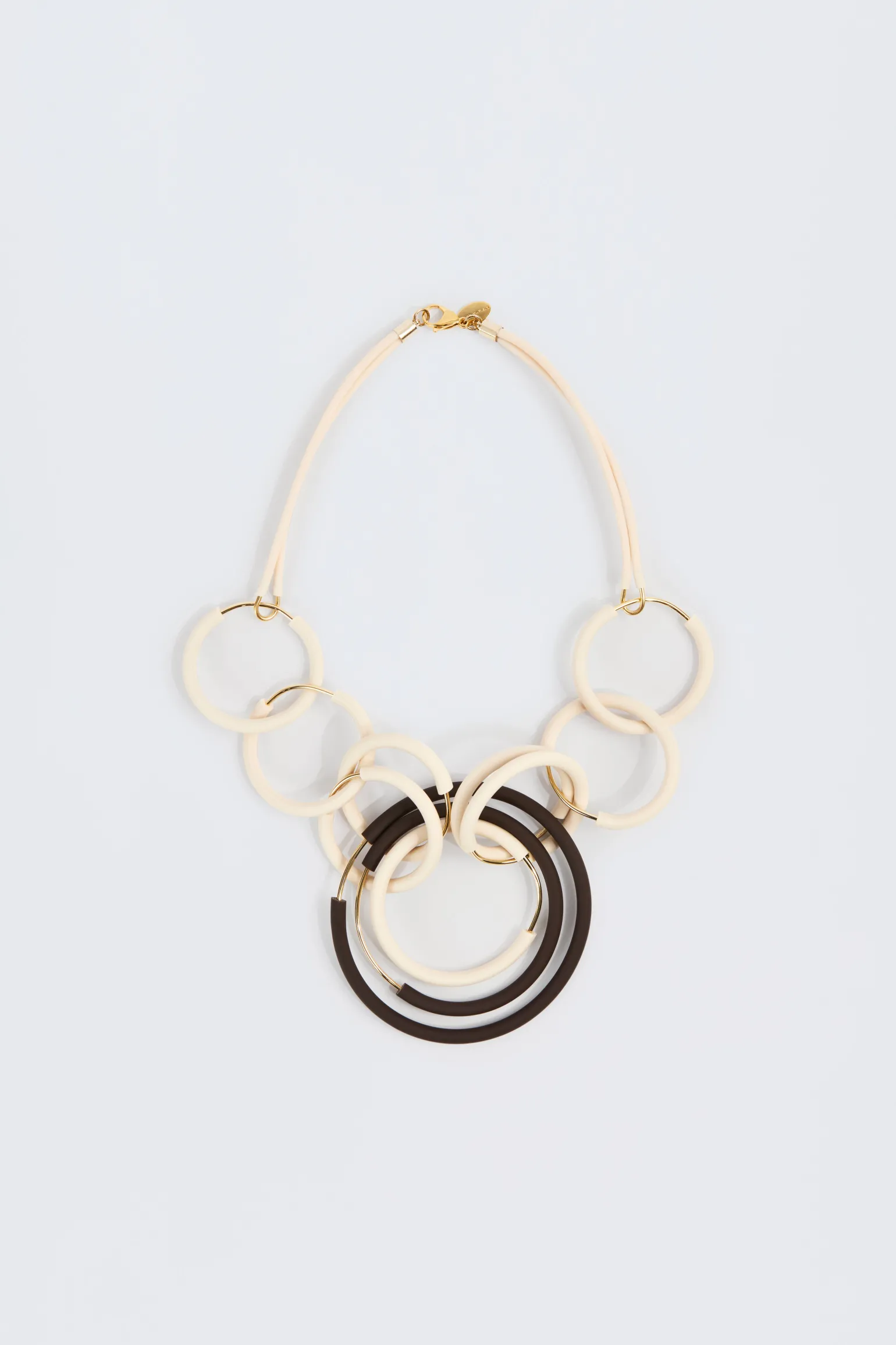 COLLIER AVEC ÃLÃMENTS CIRCULAIRES