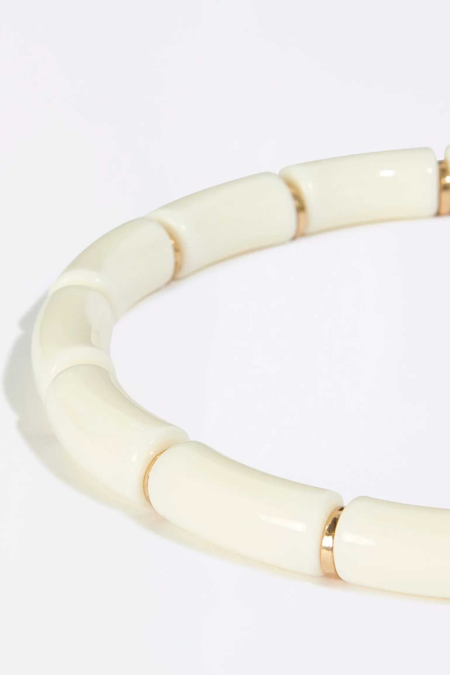 COLLIER RAS DU COU