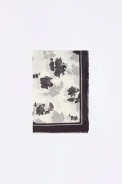FOULARD MOTIF FLORAL