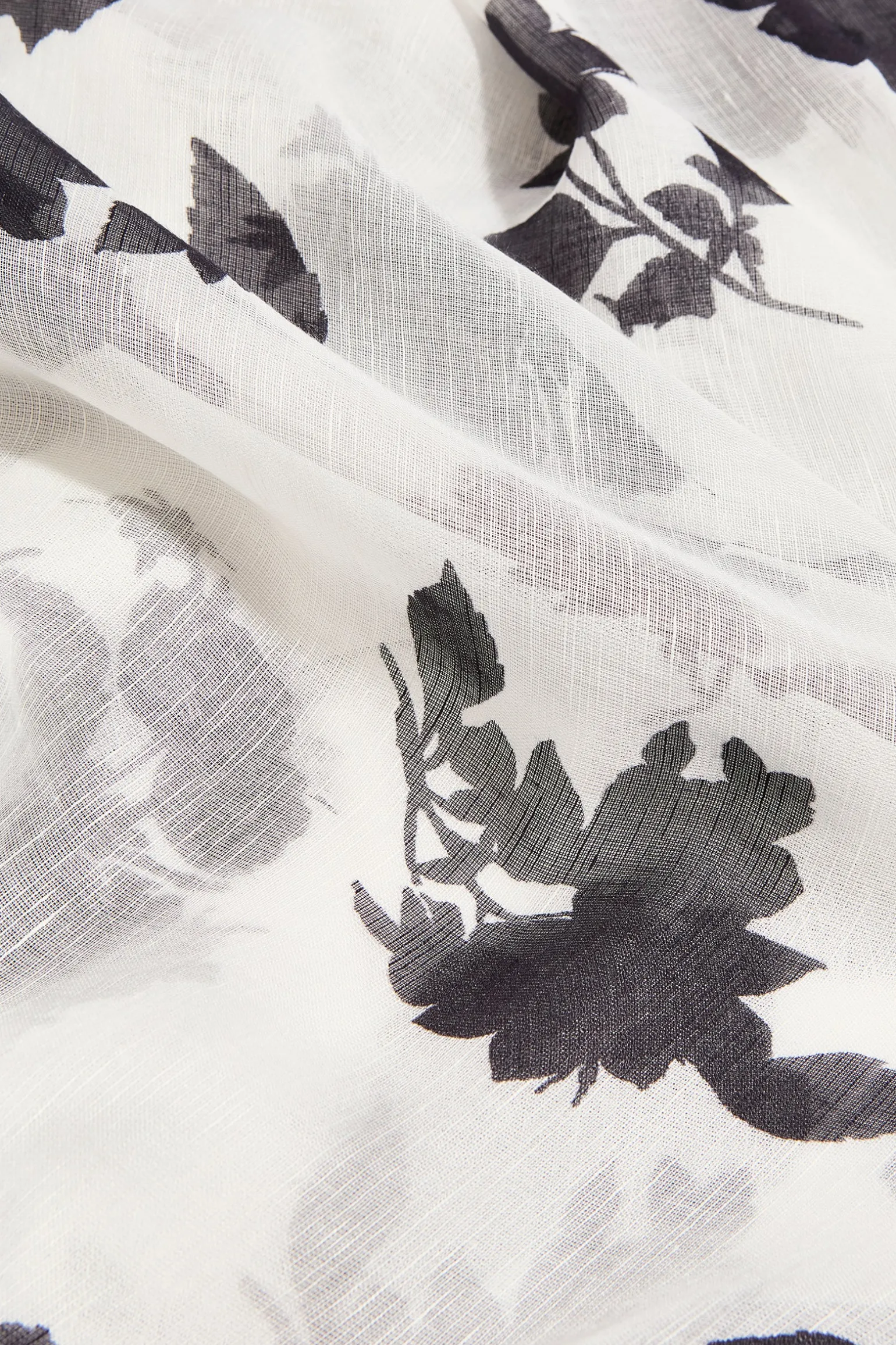 FOULARD MOTIF FLORAL