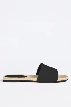 MULES PLATES AVEC BANDE
