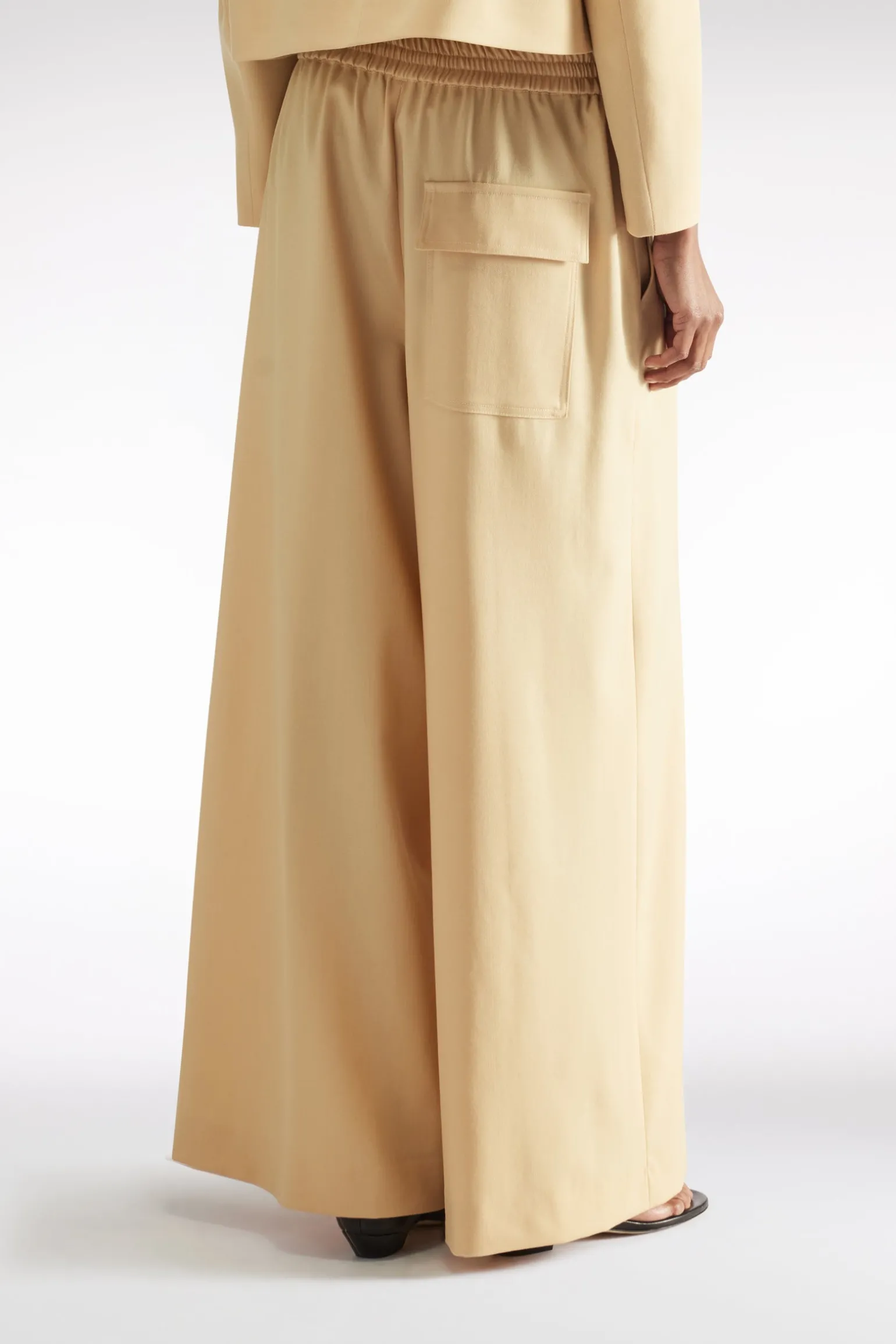 PANTALON EN TOILE DE LAINE