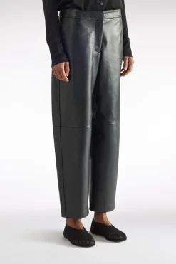 PANTALON EN VÃRITABLE CUIR