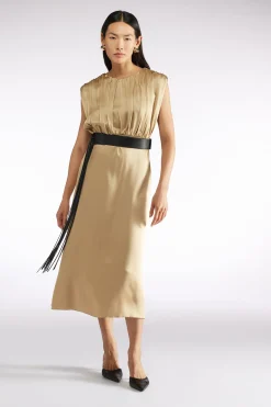 ROBE Ã FRONC