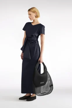 ROBE AVEC CEINTURE
