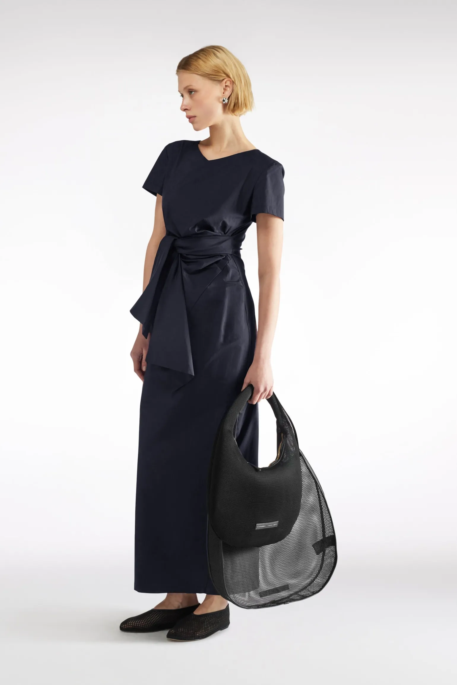 ROBE AVEC CEINTURE