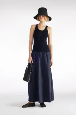 ROBE AVEC CORSAGE TRICOTÃ