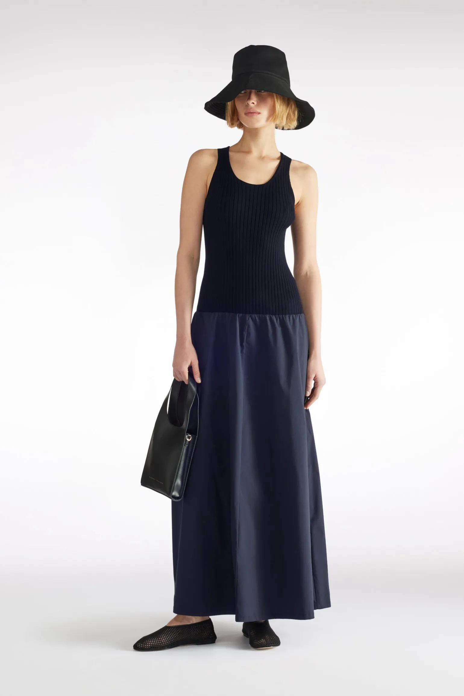 ROBE AVEC CORSAGE TRICOTÃ