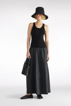 ROBE AVEC CORSAGE TRICOTÃ