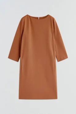 ROBE COURTE