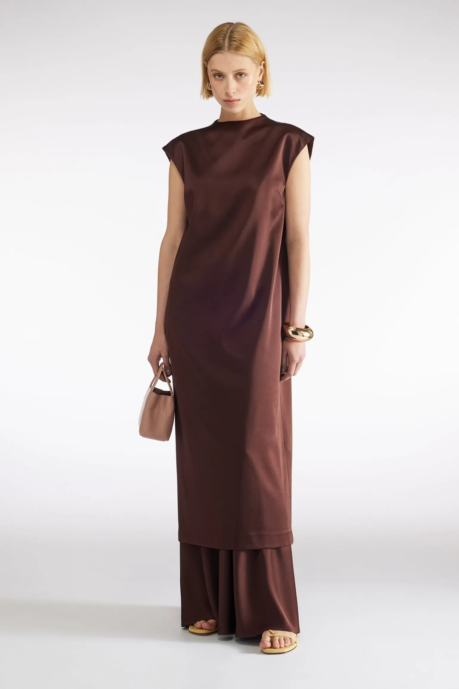 ROBE EN SATIN FLUIDE
