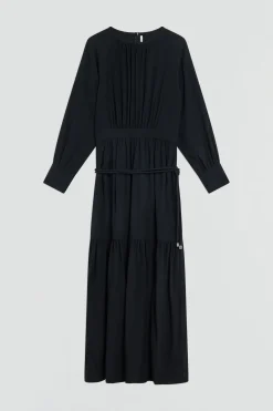 ROBE LONGUE Ã VOLANTS