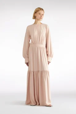 ROBE LONGUE Ã VOLANTS