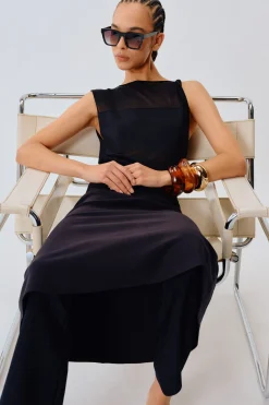 TOP AVEC DÃTAILS EN TRANSPARENCE