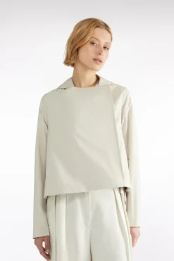 VESTE AVEC CAPUCHE