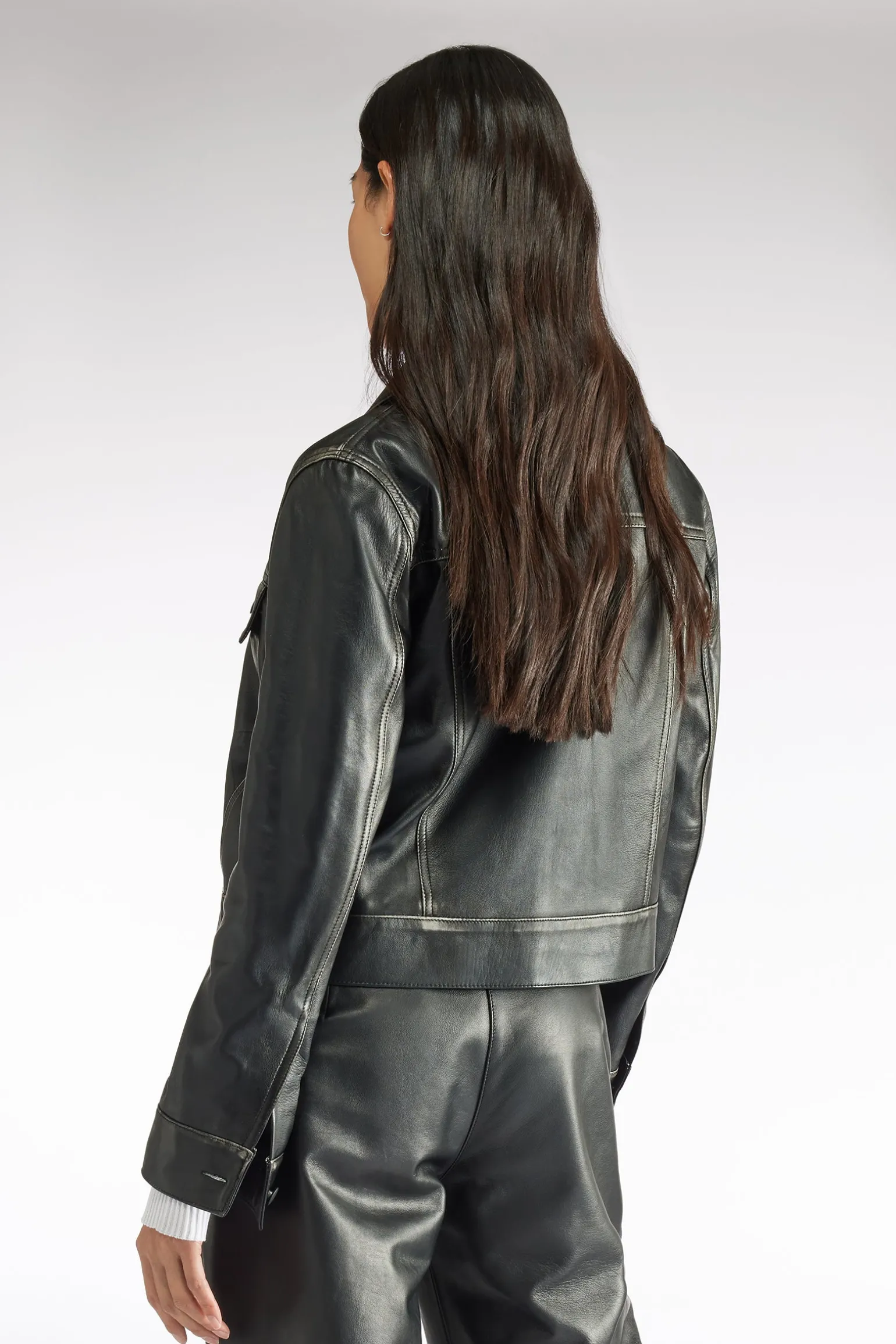 VESTE EN VÃRITABLE CUIR